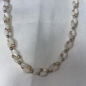Vintage MOP bead twisted choker necklace